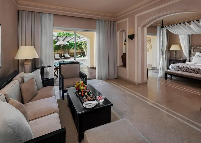 Royal Queen Suite Adults only